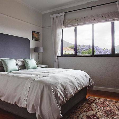 One Above Apartment เคปทาวน์ ภายนอก รูปภาพ