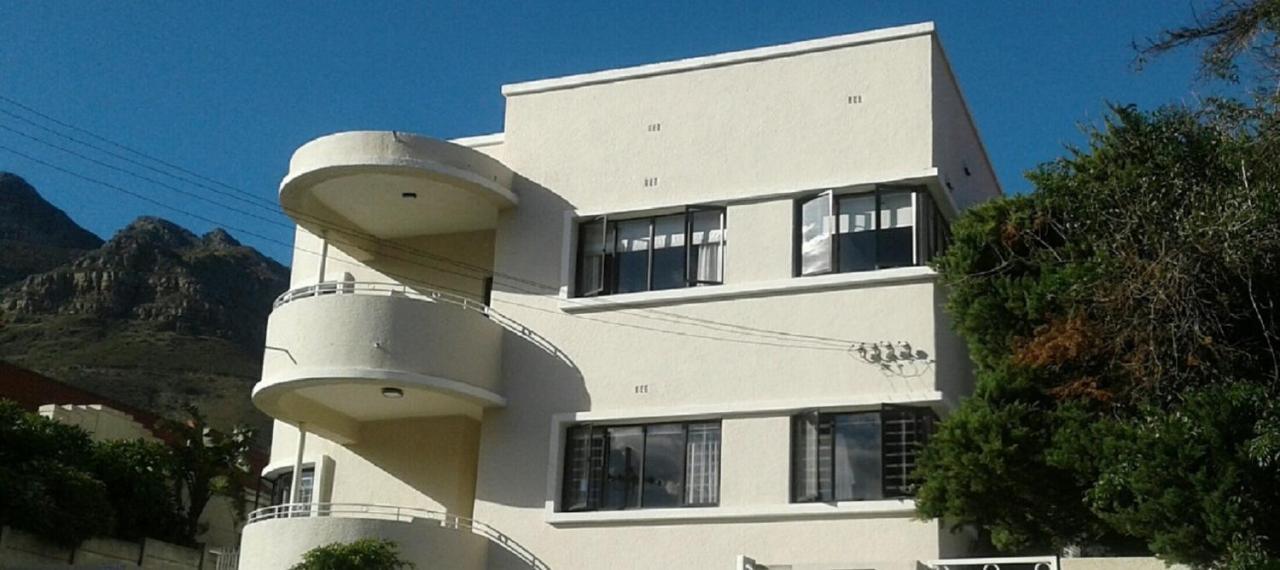 One Above Apartment เคปทาวน์ ภายนอก รูปภาพ