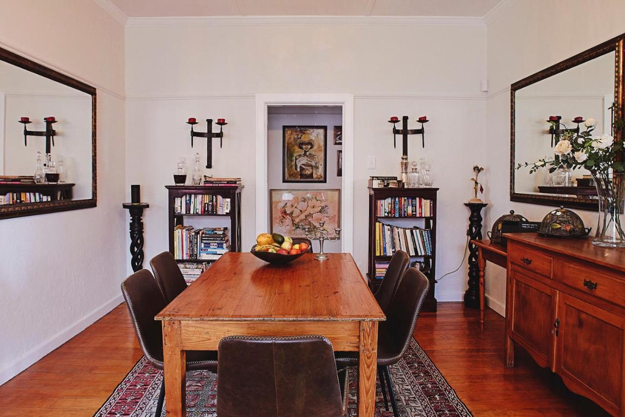 One Above Apartment เคปทาวน์ ภายนอก รูปภาพ